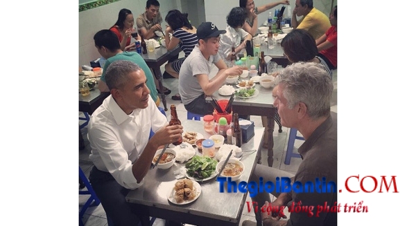 Obama an bun cha vietnam