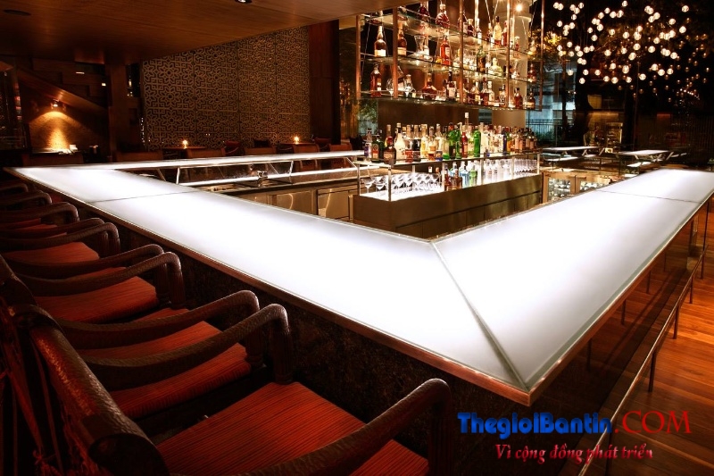 Bar o Saigon (3)