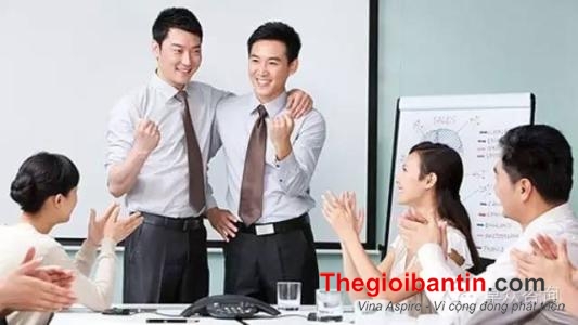 photo-1-1491151106749