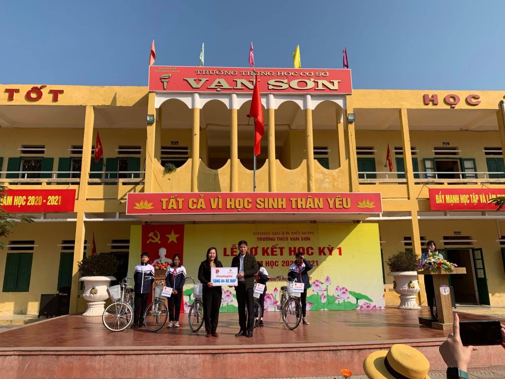 Vina Aspire: Trao tặng xe đạp – Nâng bước chân em tới trường tại Đồ Sơn – Hải Phòng Vina Aspire: Trao tặng xe đạp – Nâng bước chân em tới trường tại Đồ Sơn – Hải Phòng