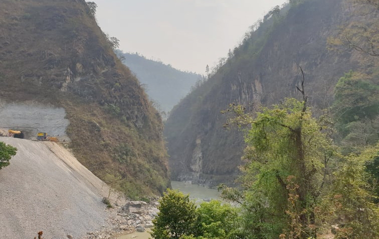 Đập thủy điện cao nhất Nepal