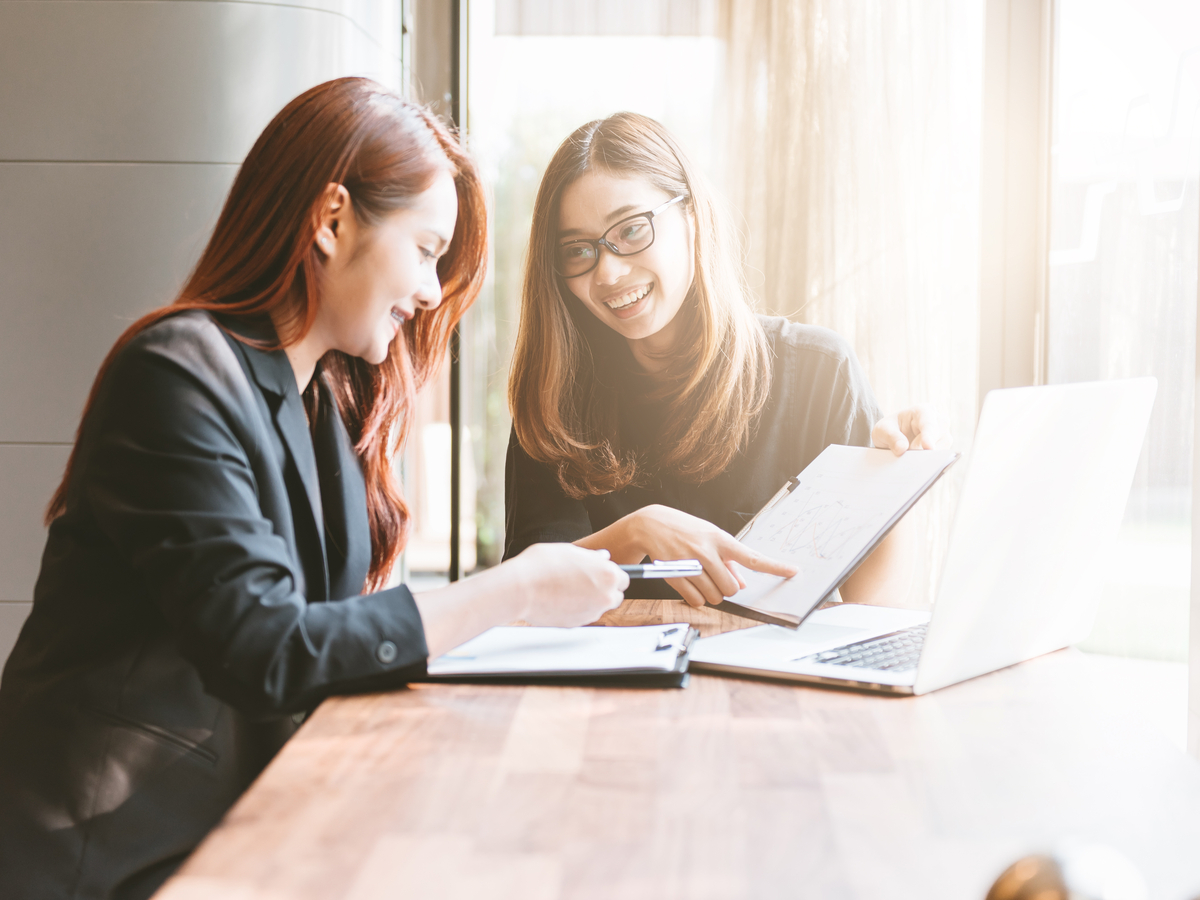 4 lỗi giao tiếp kém duyên khiến đồng nghiệp & cấp trên xa lánh