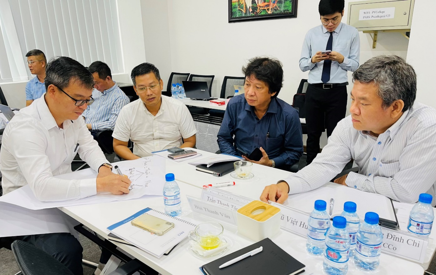 PV College bế giảng khóa đào tạo "Phát triển năng lực lãnh đạo – LDP"